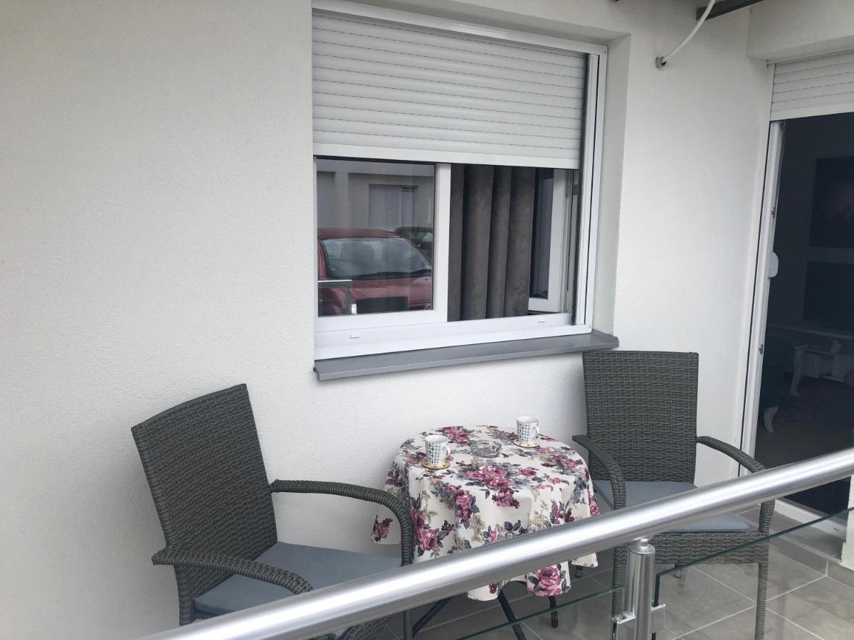 Apartman Jezdic 2 Banja Koviljača Exteriör bild